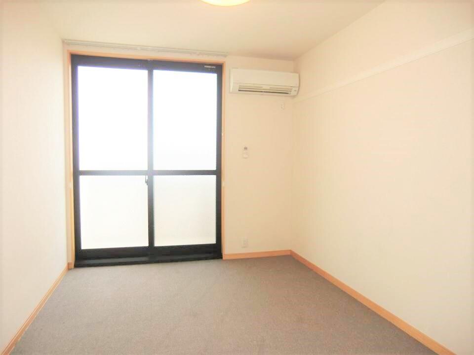 物件内観写真6　(同タイプ物件の為、形状や間取寸法、色調等が実際とは異なります)