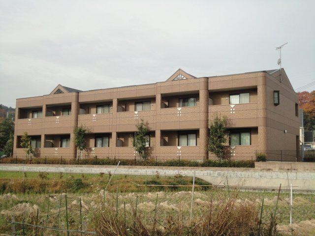 物件内観写真10　(外観写真（昼）)