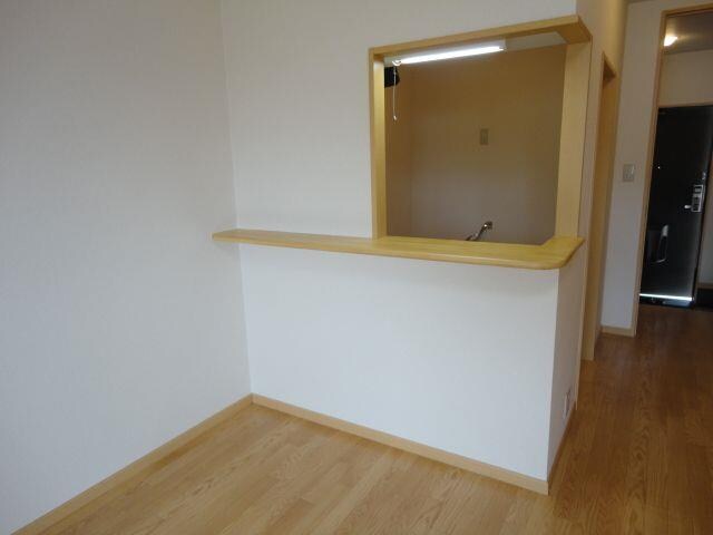 物件内観写真18　(カウンターキッチン)