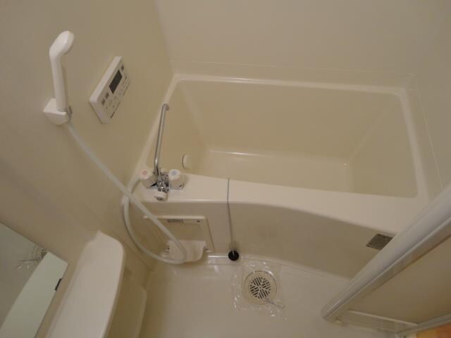 物件内観写真5　(バスルーム)