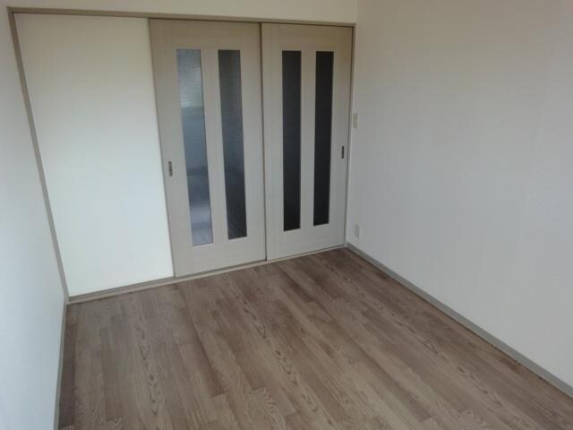 物件内観写真15　(室内)