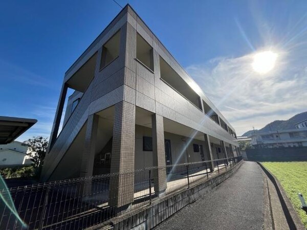 建物設備(外観写真（昼）)