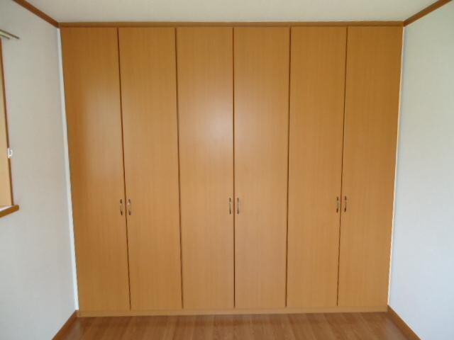 物件内観写真8　(収納)