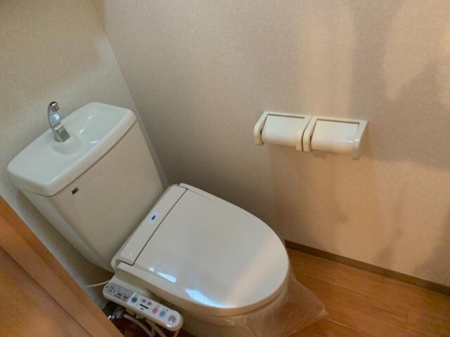 物件内観写真6　(トイレ)