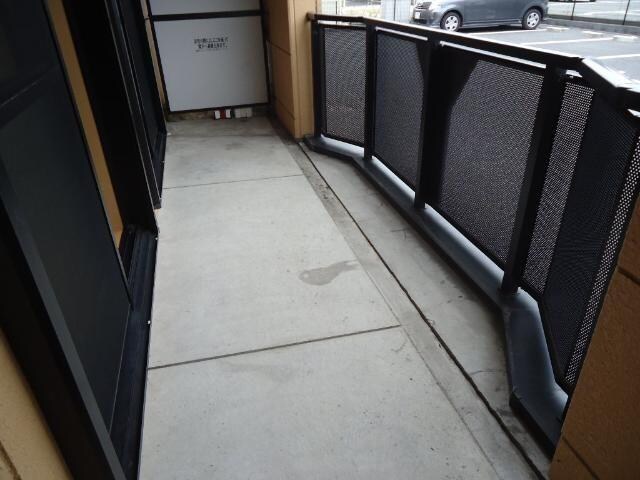 物件内観写真11　(ベランダ)