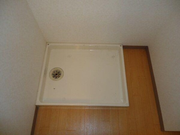 居室(洗濯機置場)