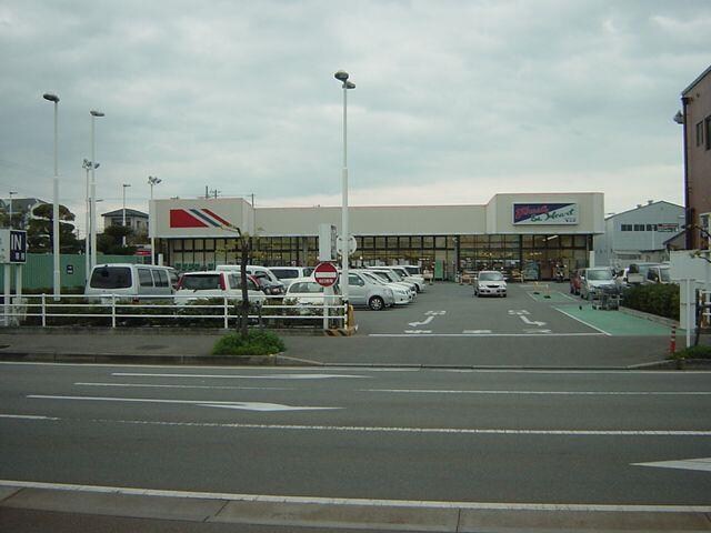 物件内観写真2　(マルアイカイム白浜店まで602ｍ)