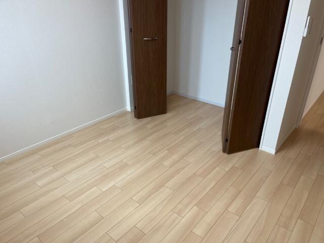 物件内観写真10　(室内)