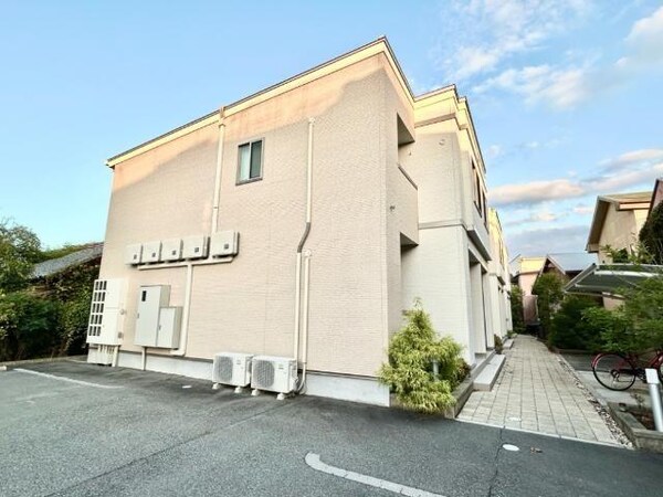 建物設備(外観写真（昼）)