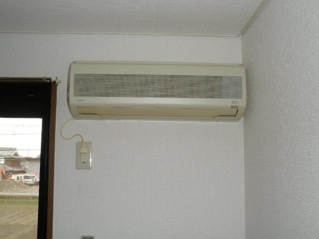 物件内観写真7　(エアコン)