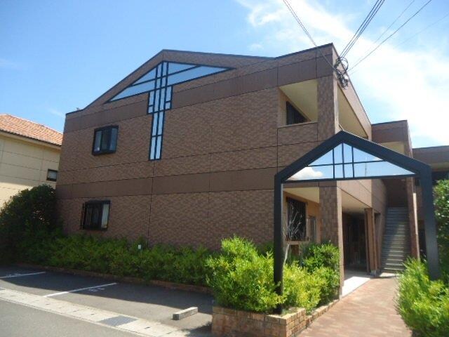 物件外観写真1　(外観写真（昼）)