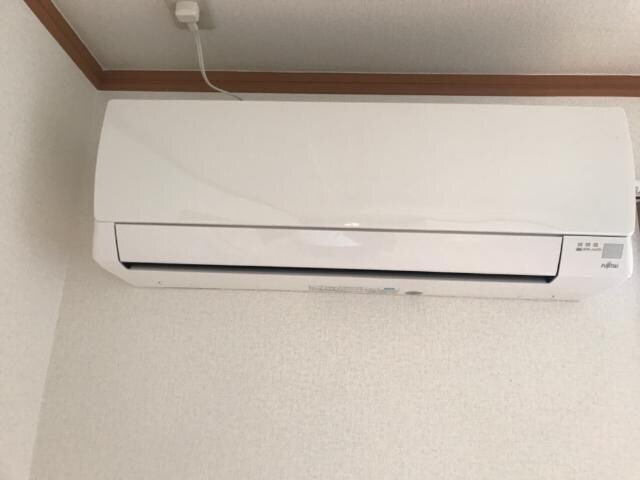 物件内観写真9　(エアコン)