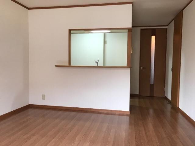 物件内観写真14　(リビング)