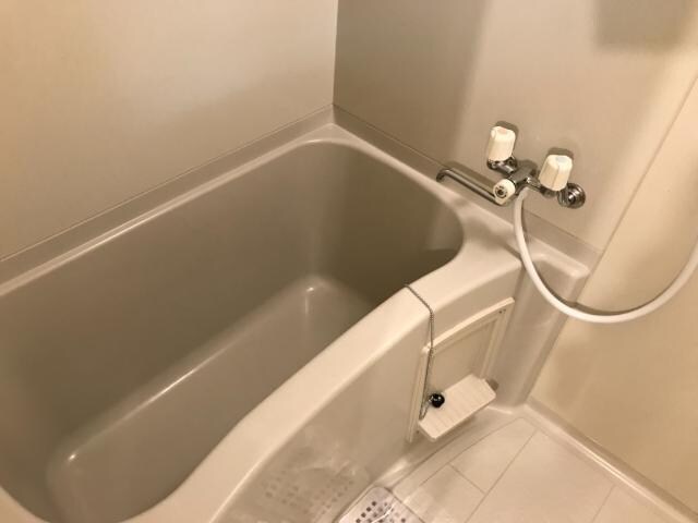 物件内観写真4　(バス／シャワールーム等)