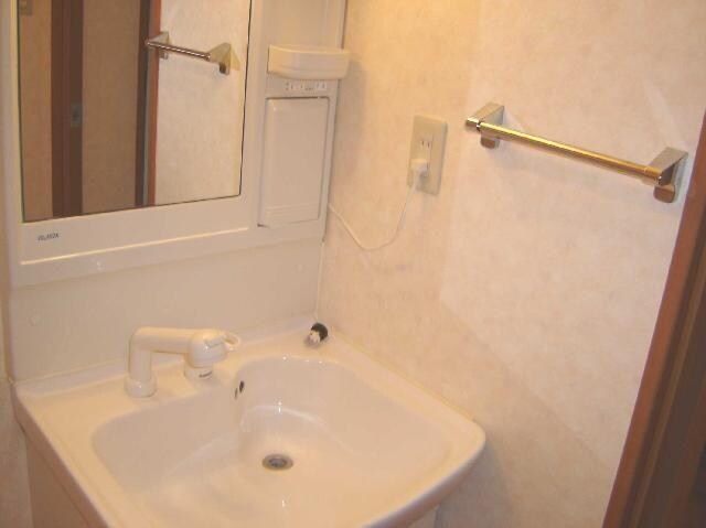 物件内観写真7　(洗面)