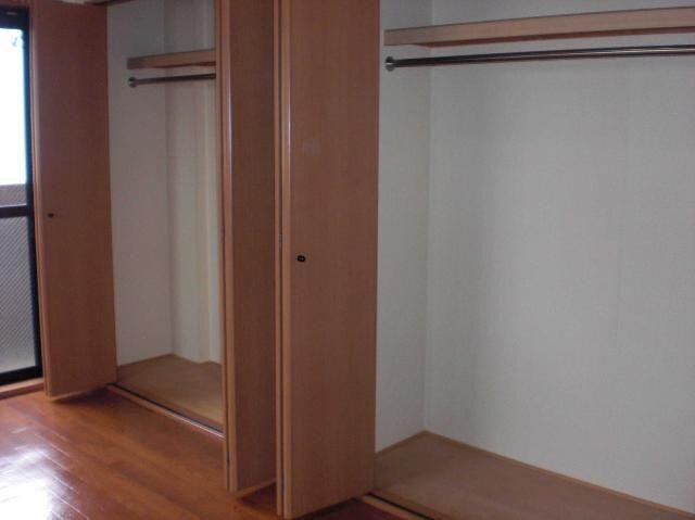 物件内観写真8　(クローゼット)