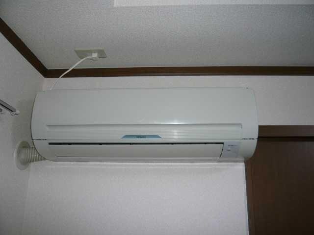 物件内観写真11　(エアコン)