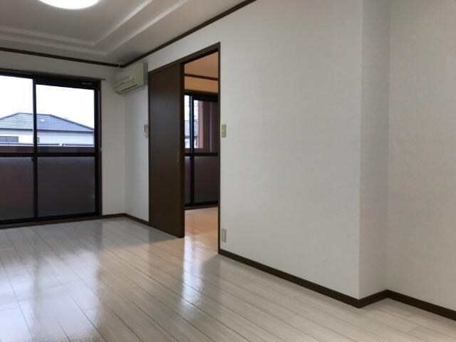 物件内観写真17　(リビング)