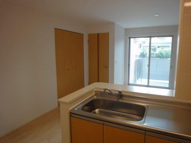 物件内観写真16　(リビング（イメージ）)