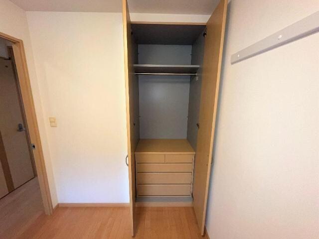 物件内観写真18　(収納)