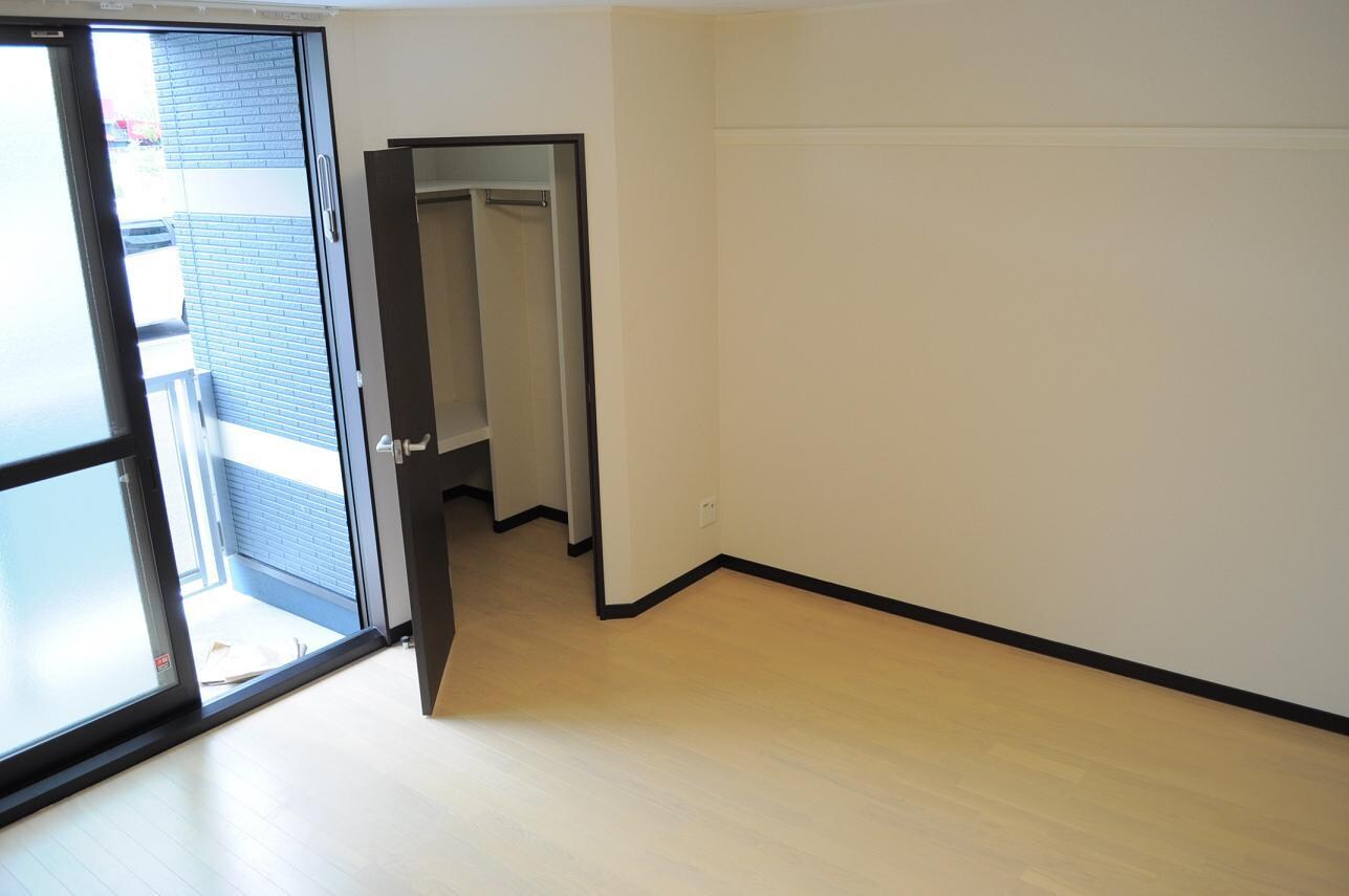 物件内観写真6　(ウォークインクローゼット)