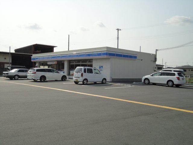 物件内観写真16　(ローソン三木加佐店まで619ｍ)