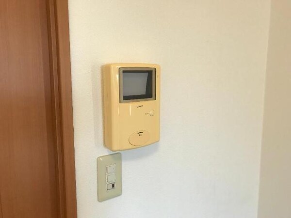 セキュリティ(カメラ付インターホン)