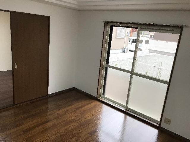 物件内観写真16　(全室照明付です)