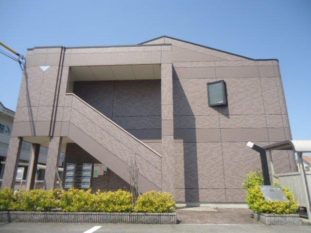 物件外観写真1　(外観写真（昼）)