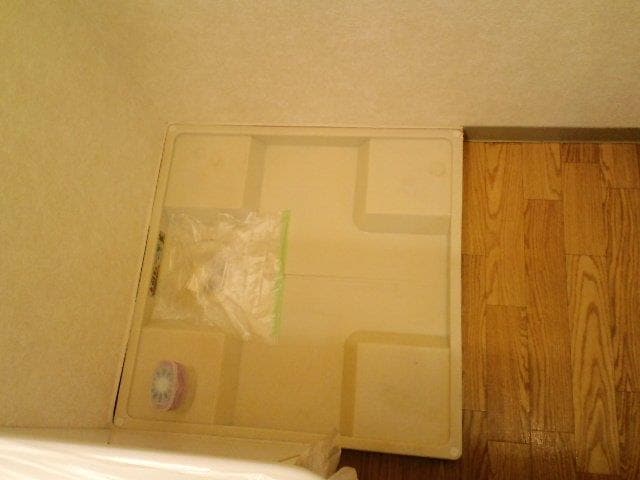 物件内観写真18　(洗濯機置場)