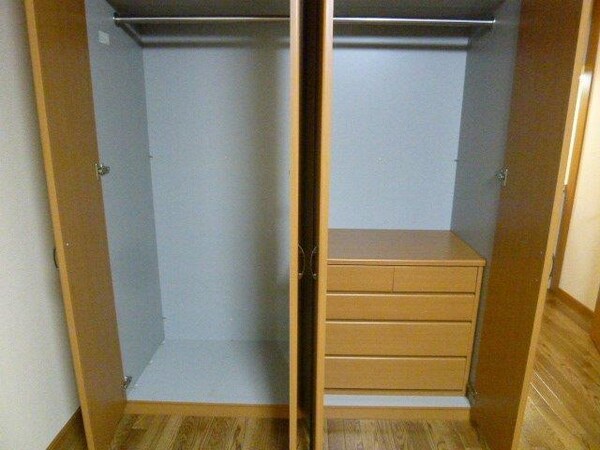 収納(クローゼット)