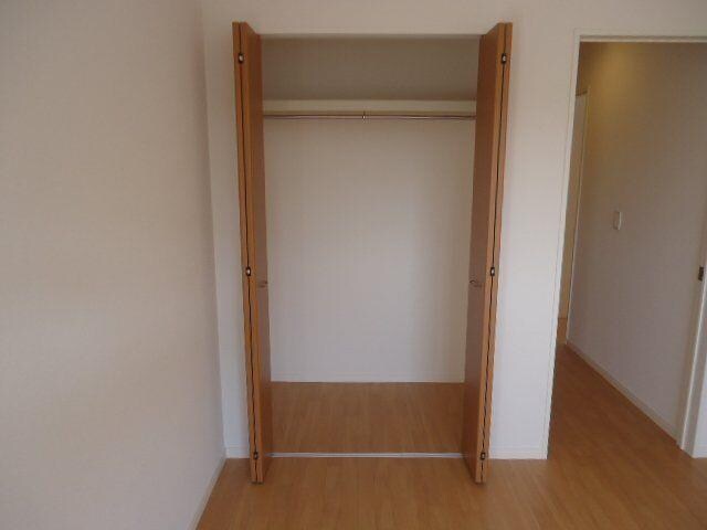 物件内観写真7　(収納)