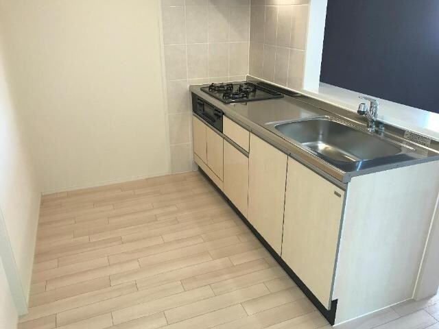 物件内観写真3　(キッチン)