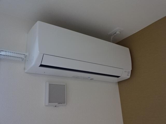 物件内観写真7　(エアコン)