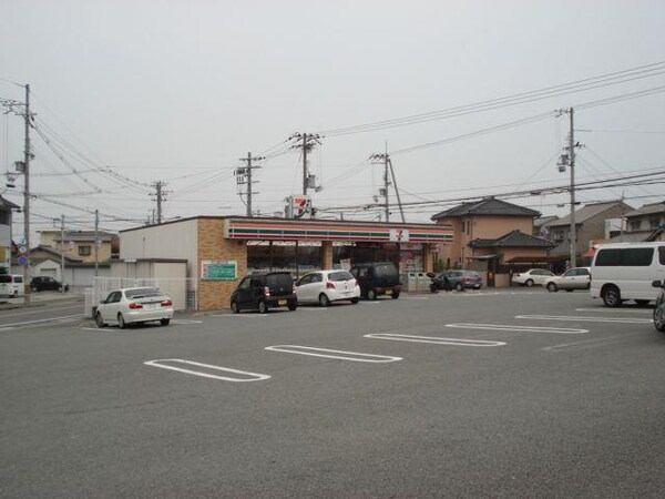 居室(セブンイレブン姫路大津西土井店まで791ｍ)