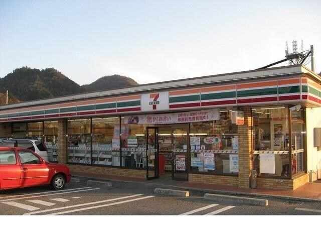 物件内観写真17　(セブンイレブン神戸有野口店様まで600m)