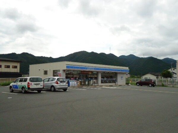 居室(ローソン篠山インター店まで663ｍ)