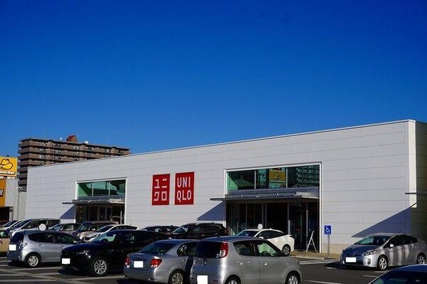居室(ユニクロ明石店まで800m)
