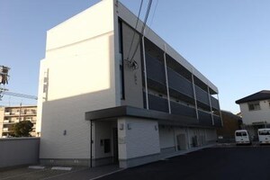 グランデ　オヴェスト外観写真