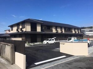 パークス塩屋外観写真