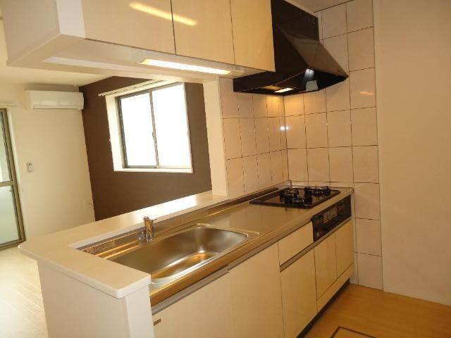 物件内観写真4　(キッチン)