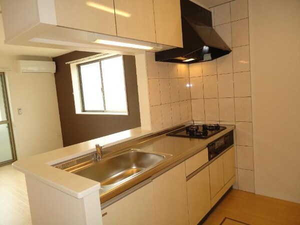 キッチン(キッチン)