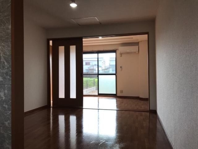 物件内観写真17　(リビング)