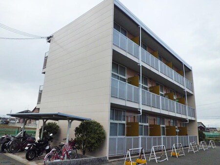 レオパレスいけざわＢ外観写真