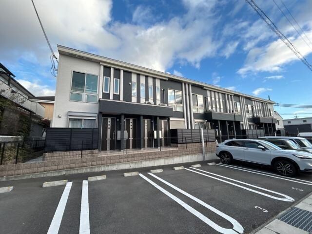 物件外観写真1　(外観写真（昼）)