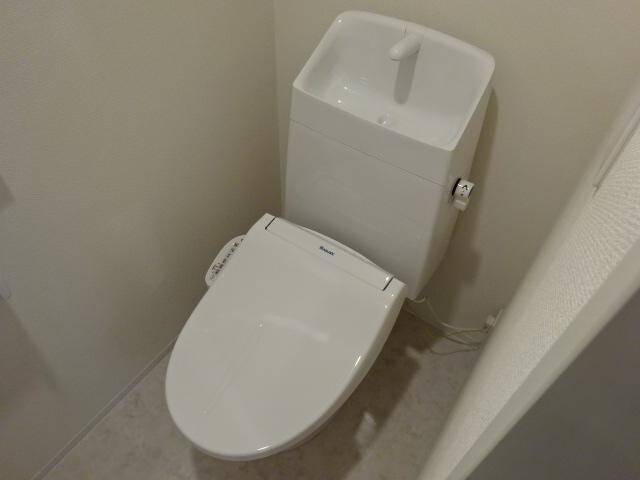 物件内観写真6　(トイレ)