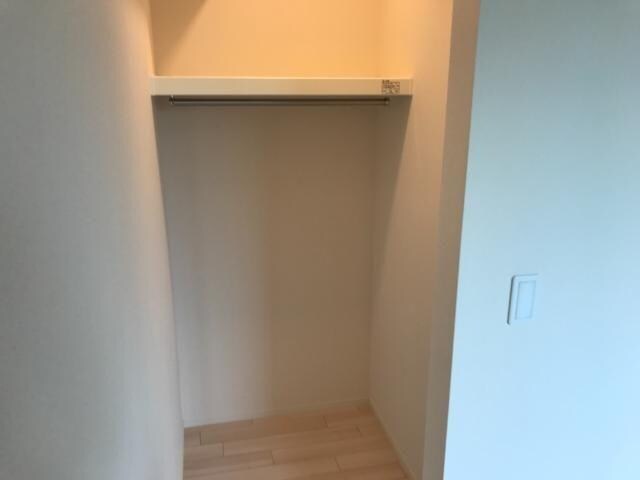 物件内観写真10　(WIC（イメージ）)