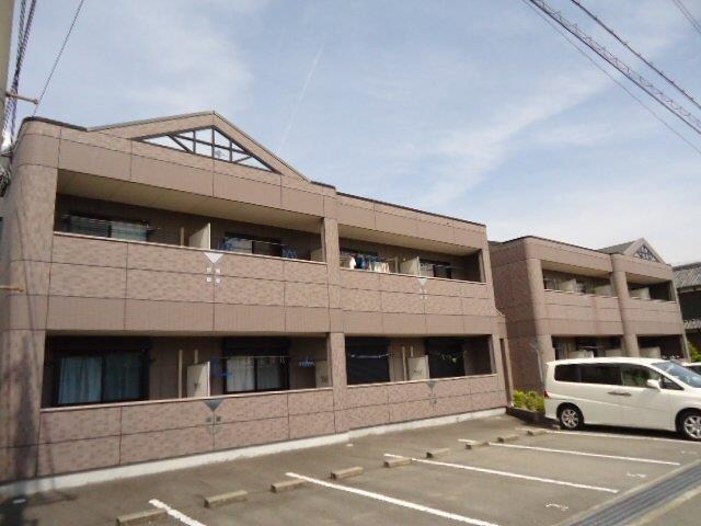 物件外観写真1　(外観写真（昼）)