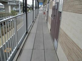 物件内観写真9　(2階廊下)