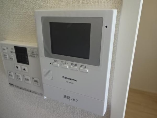 セキュリティ(カメラ付インターホン)